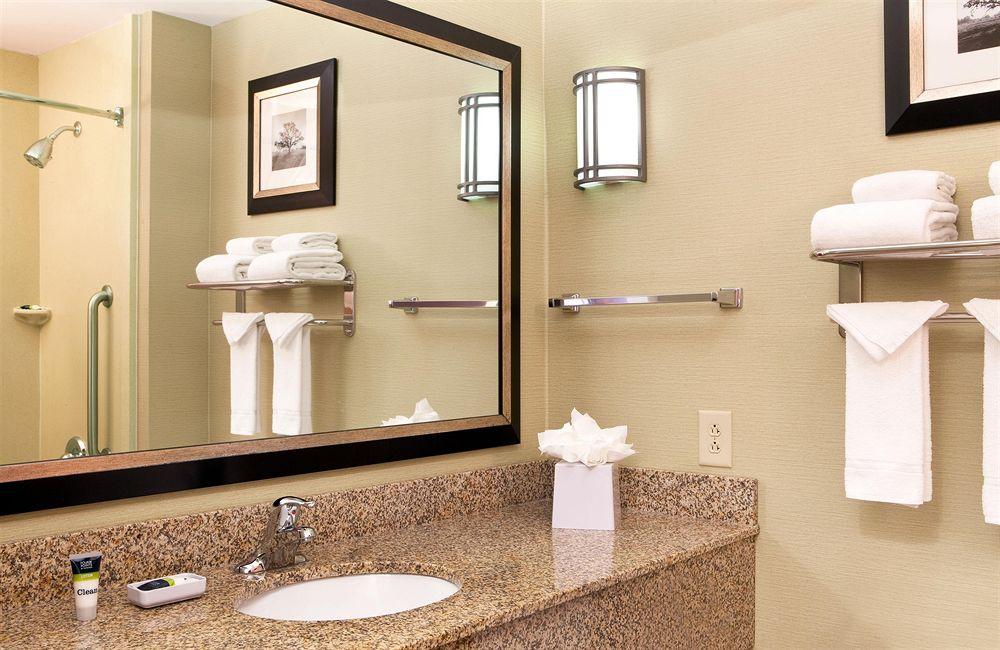 Hotel Four Points Memphis Southwind à Germantown Extérieur photo